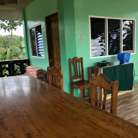 Fely'S Homestay Batuan Dış mekan fotoğraf