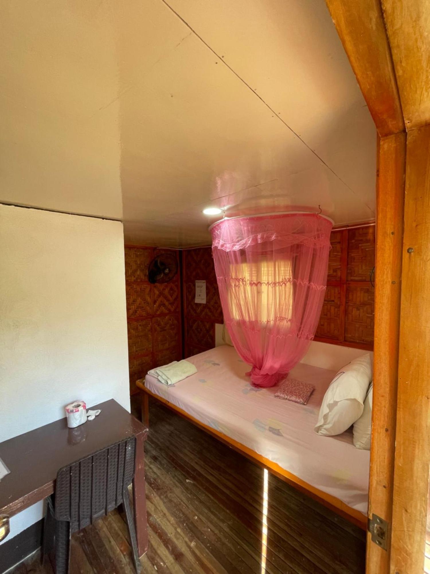 Fely'S Homestay Batuan Dış mekan fotoğraf