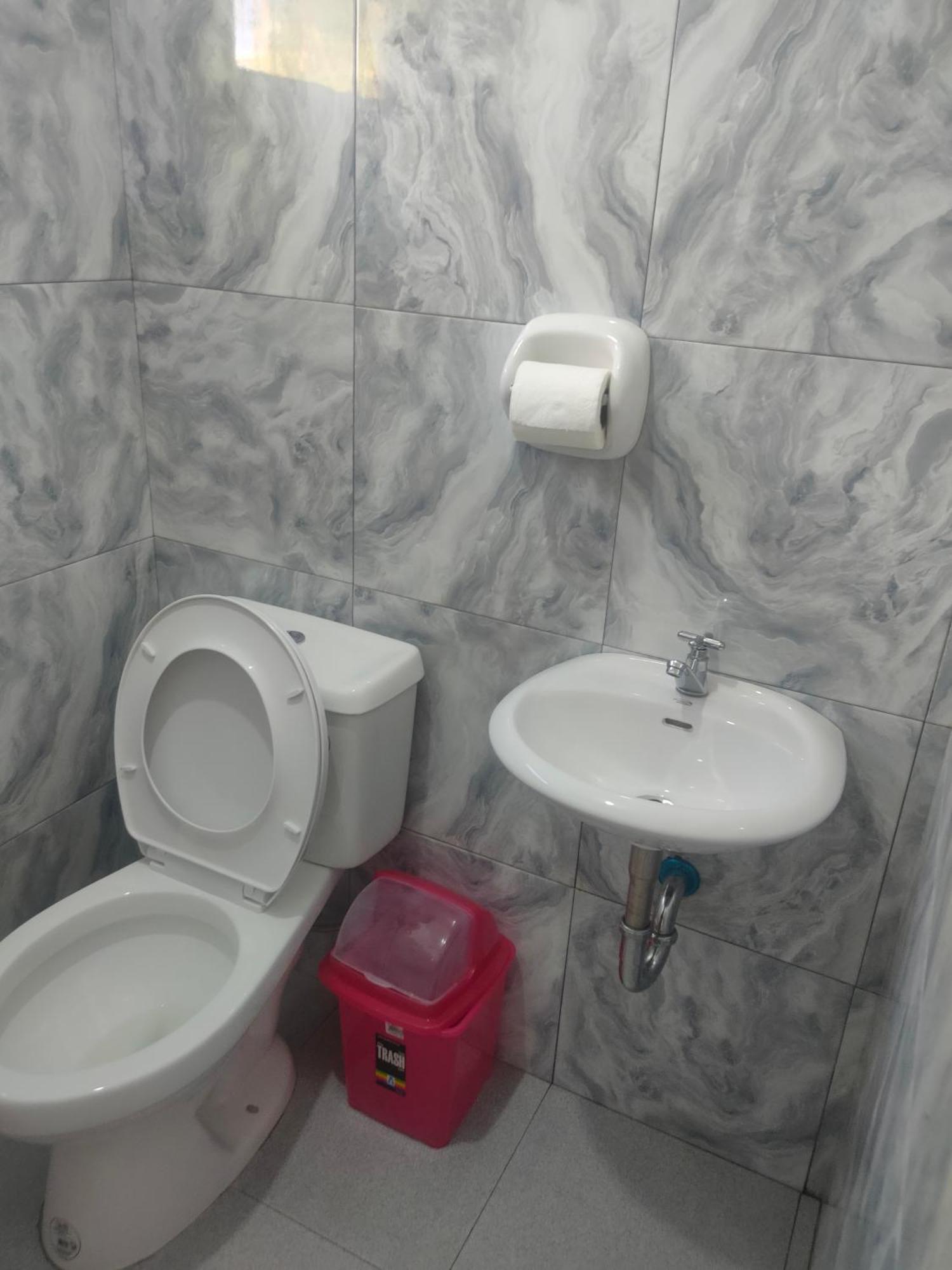 Fely'S Homestay Batuan Oda fotoğraf